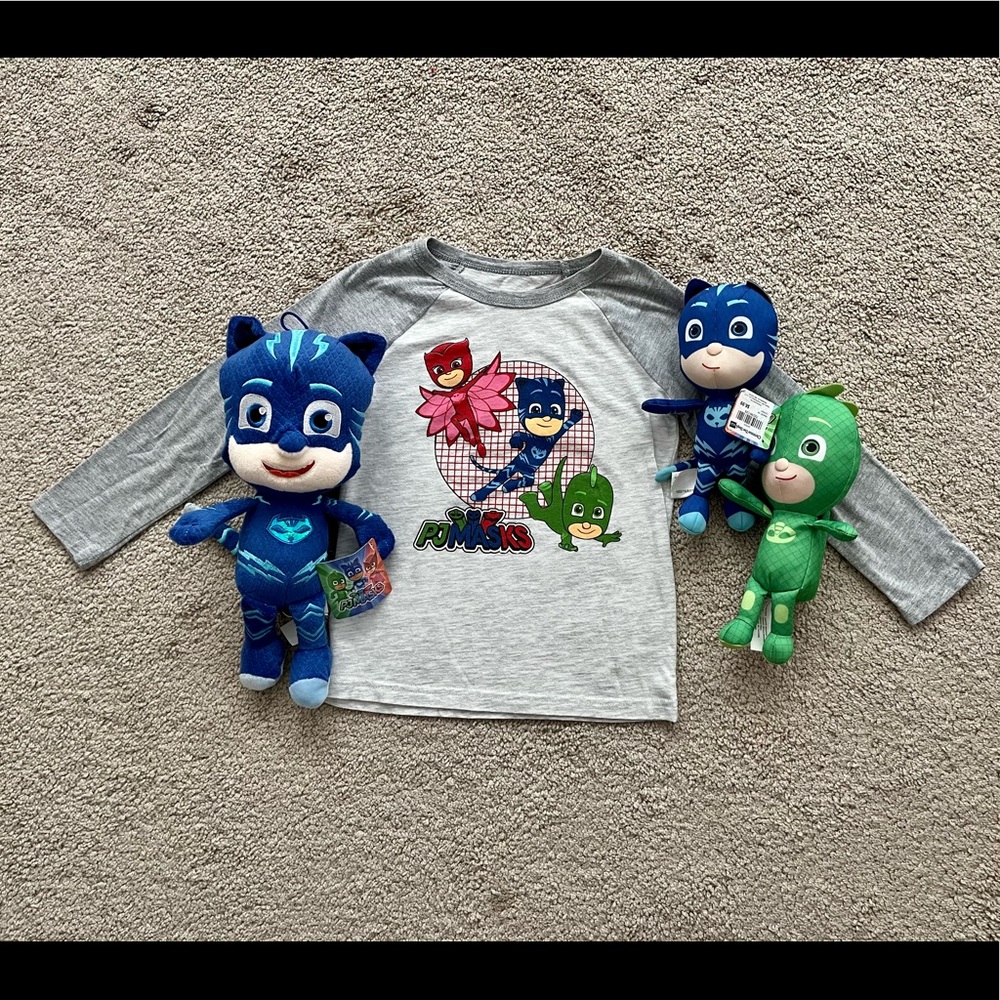 PJ Masks top and stuffies